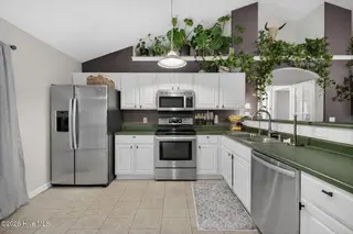 5332 Sun Coast Drive, Wilmington, NC 28411 – photo 16: Kitchen