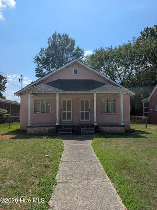 1006 Faison Street E, Wilson, NC 27893 – photo 1: Front View