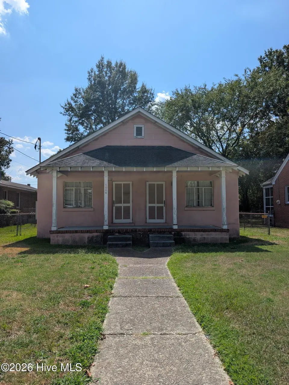 1006 Faison Street E, Wilson, NC 27893 – photo 1 of 9: Front View
