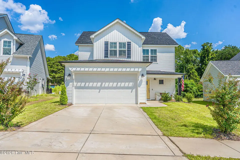 433 Kendall Drive, Southern Pines, NC 28387 – photo 1 of 34: Front Elevation