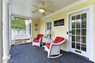 1905 Grace Street, Wilmington, NC 28405 – photo 9: 02cfrontporch4