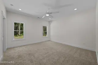 1230 Petite Terre Court, New Bern, NC 28560 – photo 16: 16-web-or-mls-DSC_3599