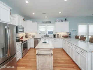 4619 E Beach Drive, Oak Island, NC 28465 – photo 18: 4619 E Beach Dr Oak Island NC 28465 USA-