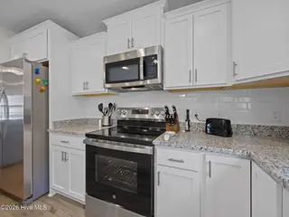 471 Pebble Shore Drive, Sneads Ferry, NC 28460 – photo 12: 12-web-or-mls-471 Pebble Shore Dr. 27