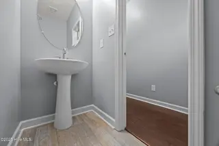 308 Frisco Way, Holly Ridge, NC 28445 – photo 17: 17-web-or-mls-IMG_2172