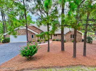 71 Deerwood Lane, Pinehurst, NC 28374 – photo 3: Front of the house