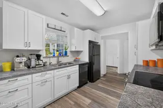 1608 Blue Tick Court, Wilmington, NC 28411 — 4-bedroom home in Quail Woods, Wilmington, NC, photo 10 of 45: 1608BlueTickCourt-28