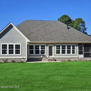 660 Breezewood Drive SE, Bolivia, NC 28422 – photo 5: 660 Breezewood