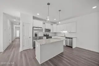 2100 Dartford Drive A, Greenville, NC 27834 – photo 10: 10-web-or-mls-BLS_0012
