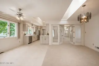 809 Thyme Court, New Bern, NC 28562 – photo 22: 809 Thyme Dining, Breakfast, and Kitchen