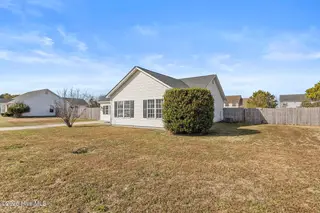 107 Airleigh Place, Richlands, NC 28574 – photo 3: airleigh-3
