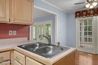 6312 Albatross Drive, New Bern, NC 28560 – photo 12: 32-web-or-mls-DSC_7864