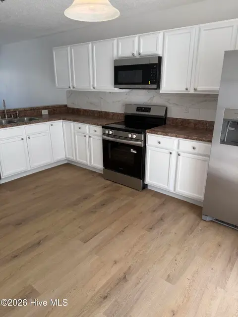 7009 Banister Loop, Jacksonville