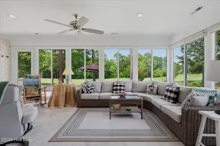 8313 Oak Abbey Trail NE, Leland, NC 28451 — 5-bedroom home in Compass Pointe, Leland, NC, photo 20 of 69