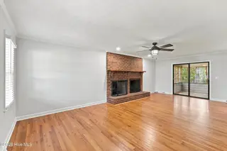 238 Shannon Drive, Wilmington, NC 28409 – photo 12: 12_living room
