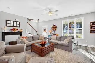 457 Jasmine Way, Burgaw, NC 28425 – photo 6: 20251017153459310794000000-o