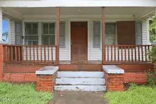 112 Wade Street, Greenville, NC 27834 – photo 3: Front Porch