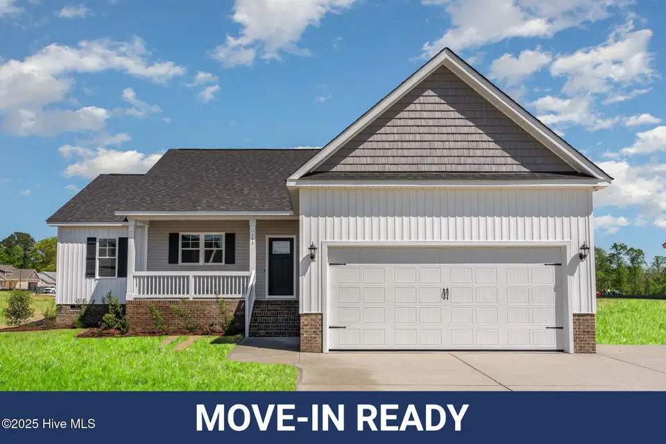 143 Royal Avenue, Selma, NC 27576 – photo 1 of 16: 000