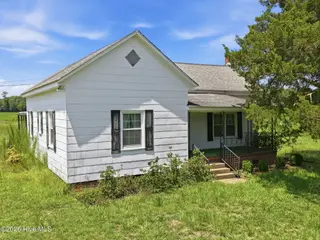 1175 Laurie Ellis Road, Winterville, NC 28590 – photo 11: 11-web-or-mls-DJI_20260730135536_0080_D