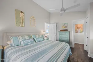 2307 Ocean Drive, Emerald Isle, NC 28594 – photo 16: 17-web-or-mls-1S3A3088