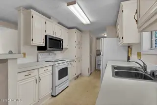 700 Capeside Drive, Wilmington, NC 28412 – photo 15: P1399840 Large