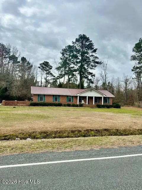 7613 Princess Ann Road, Evergreen, NC 28438 – photo 1 of 33: IMG_8450