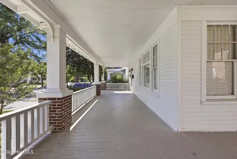 1014 W Main Street, Elizabeth City