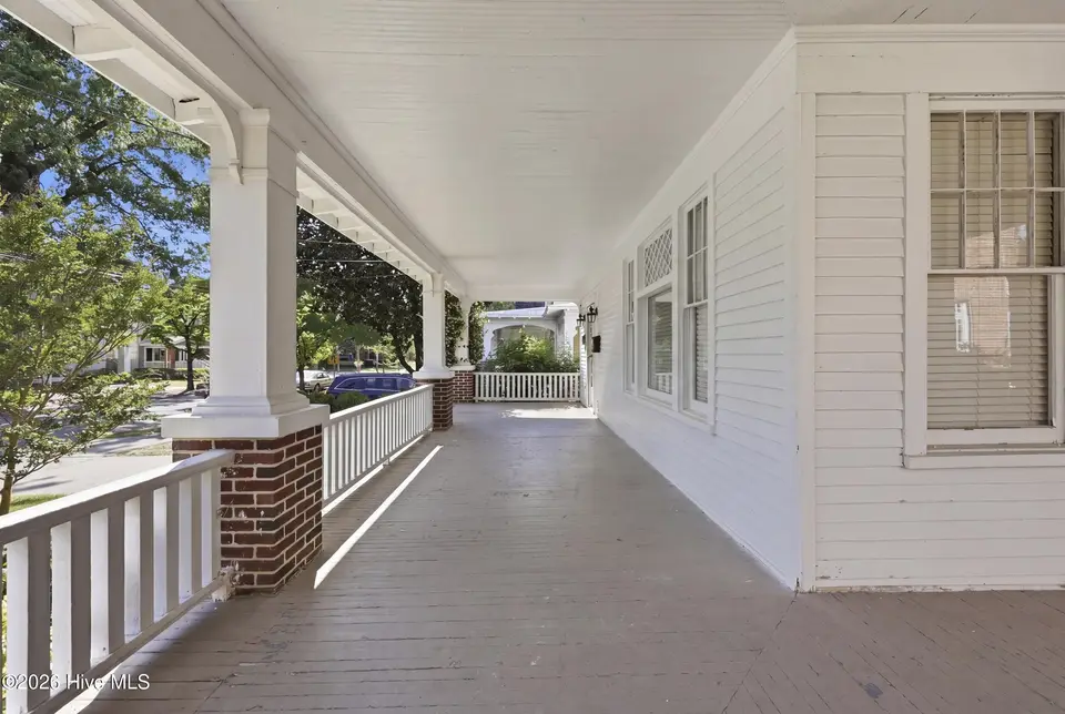 1014 W Main Street, Elizabeth City, NC 27909 – photo 1 of 53: Wrap Around Porch