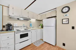 2645 Fairway Drive SW, Supply, NC 28462 — 2-bedroom manufactured home in Gators Grant, Supply, NC, photo 15 of 49: 25-kahunaphoto