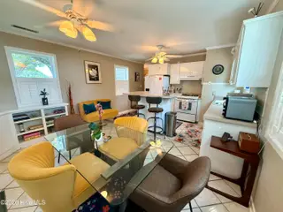 2807 Arendell Street, Morehead City, NC 28557 – photo 6: Dining