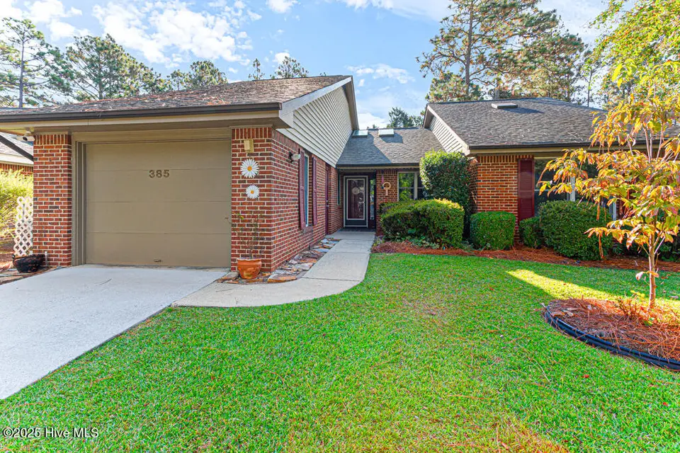 385 Pinehurst Trace Drive, Pinehurst, NC 28374 – photo 1 of 39: 385 Pinehurst Trace Dr