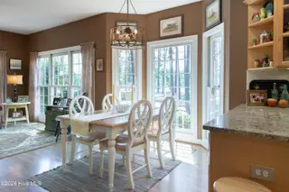29 Abbottsford Drive, Pinehurst, NC 28374 — 3-bedroom home in Pinewild CC, Pinehurst, NC, photo 20 of 68: DSC_8785