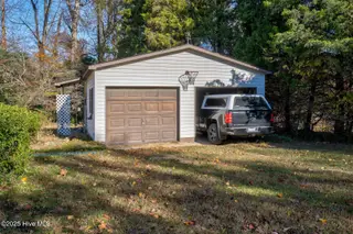 11972 Straight Gate Road, Whitakers, NC 27891 — 3-bedroom manufactured home, Whitakers, NC, photo 20 of 32: 029-11972StraightGateRoad-Whitakers-NC-2