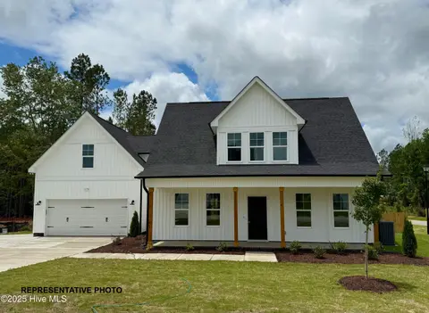 61 Cardovia Way, Wendell