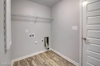 251 Independence Boulevard, Newport, NC 28570 – photo 12: laundry room