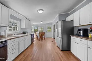 3426 Burgaw Highway, Jacksonville, NC 28540 – photo 14: 46-web-or-mls-_RAD6178