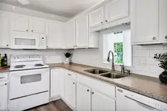 3012 Lagar Lane, Wilmington, NC 28405 — 3-bedroom home in Northchase, Wilmington, NC, photo 13 of 35