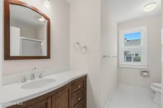 216 Lands End Road, Morehead City, NC 28557 — 3-bedroom home in Spooners Creek, Morehead City, NC, photo 21 of 65: 216 Lands End _ Interior-Exterior (4 of