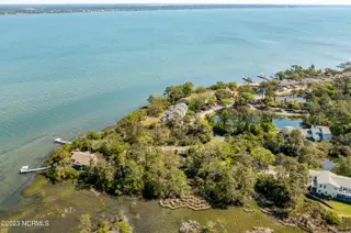3 West Court, Pine Knoll Shores, NC 28512 – photo 3: McGinnis Point West Court