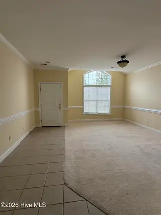 2060 Cambria Drive A, Greenville, NC 27834 – photo 2: Living room - Front Door