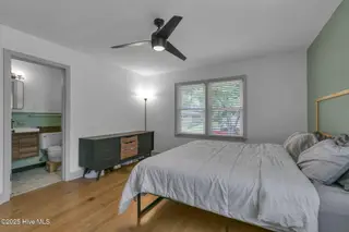 606 Hawthorne Lane W, Wilson, NC 27893 – photo 21: Master Bedroom