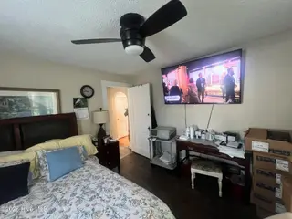 4340 W Perry Street, Farmville, NC 27828 – photo 18: 2026-08-08T113614_694236f0-5322-41dd-8bd