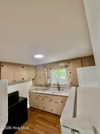 1709 Beech Street, Goldsboro, NC 27530 – photo 12: IMG_8100