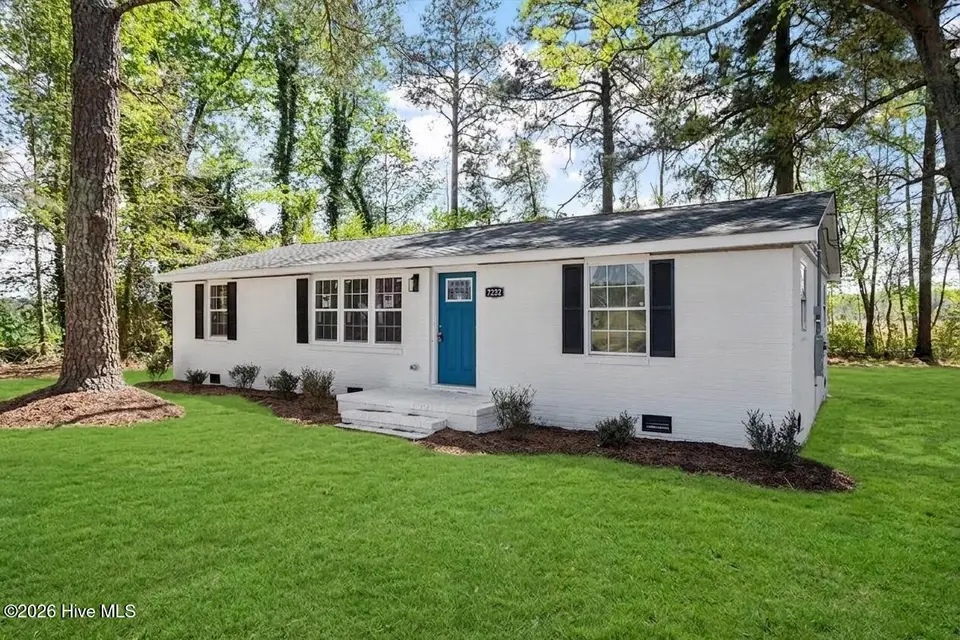 7222 Thorne Farm Road, Elm City, NC 27822 – photo 1 of 18: 7222 Thorne Farm front3
