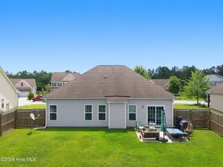 219 Seville Street, Jacksonville, NC 28546 — 4-bedroom home in Carolina Plantations, Jacksonville, NC, photo 9 of 55