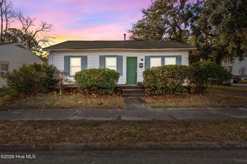 1402 Wooster Street, Wilmington, NC 28401 – photo 1 of 54: 1-web-or-mls-IMG_6479
