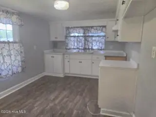 407 S Johnson Street, Mount Olive, NC 28365 – photo 7: 20260521_145420_resized