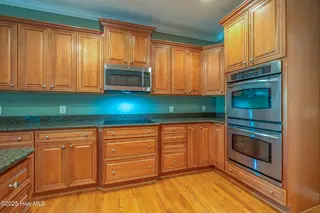 80 Lakewood Drive, Pinehurst, NC 28374 – photo 23: Double Ovens