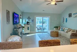 2487 Lake Ridge Drive, Southport, NC 28461 – photo 10: Family Room