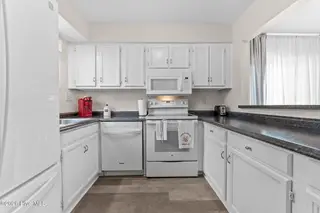 10 Pine Tree Road #122, Pinehurst, NC 28374 – photo 4: 11-web-or-mls-DSC06208